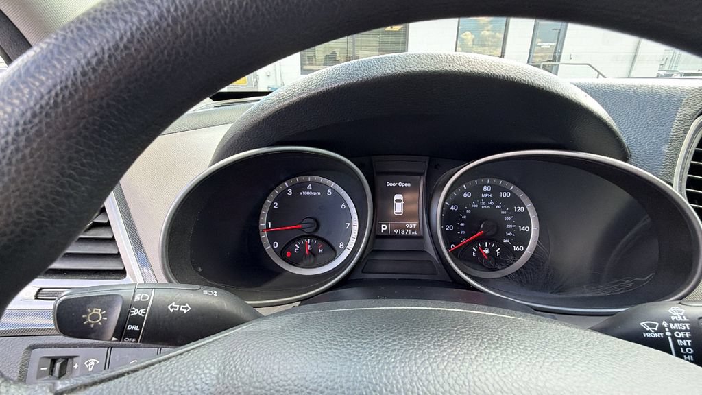 Used 2015 Hyundai Santa Fe Sport AWD/4WD image 17