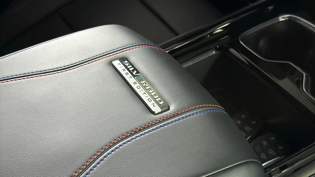 Certified 2024 Chevrolet Silverado EV RST image 20