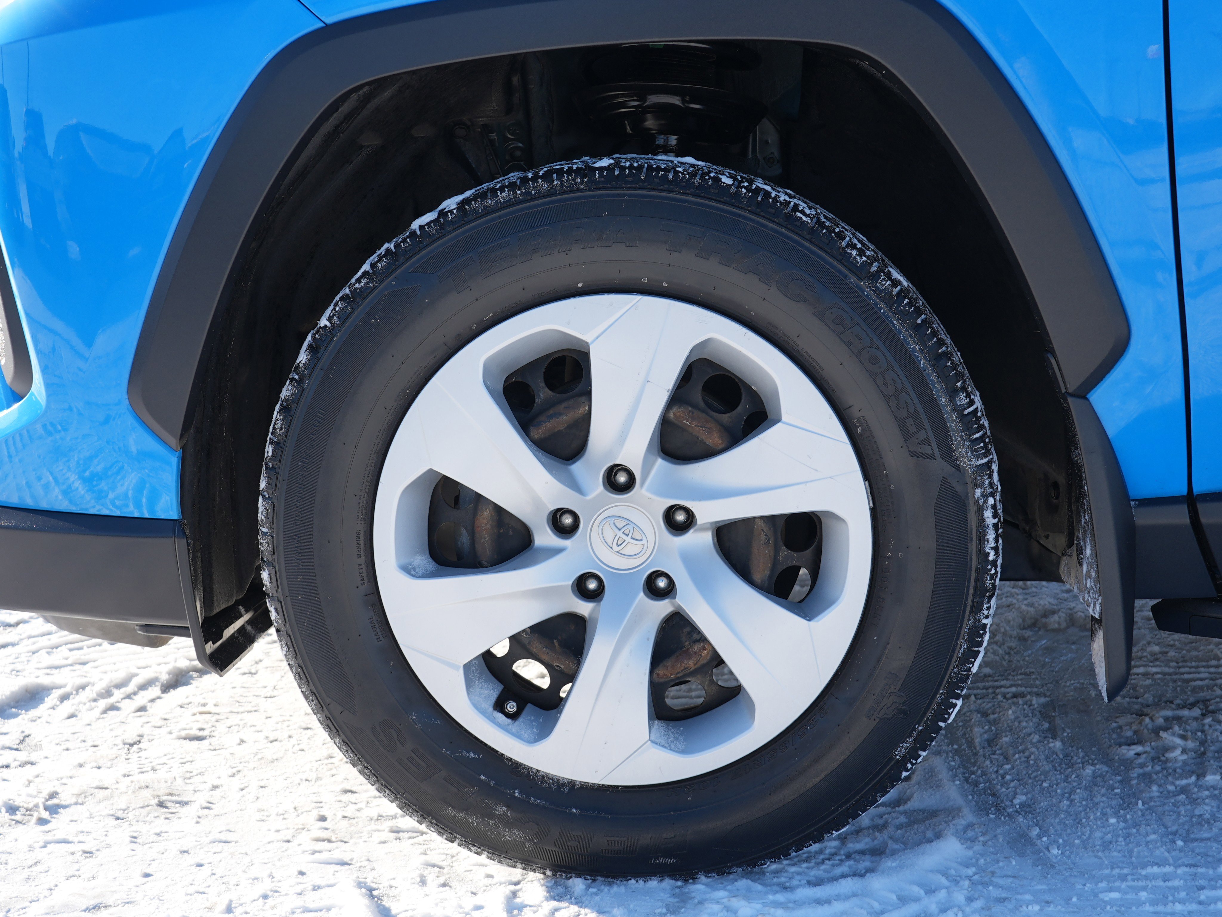 Used 2019 Toyota RAV4 LE w/ All Weather Liner Package image 11