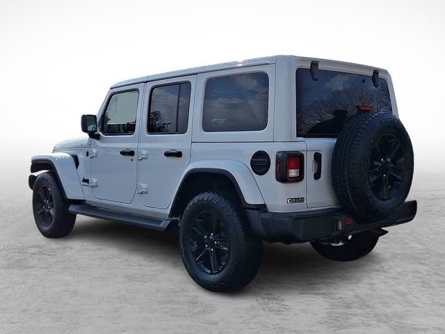 Used 2023 Jeep Wrangler Sahara image 4