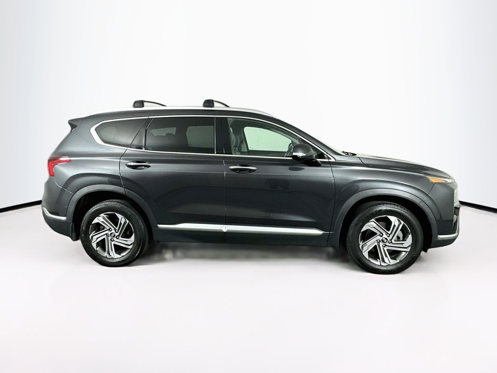 Used 2022 Hyundai Santa Fe SEL w/ Convenience Package FWD image 10