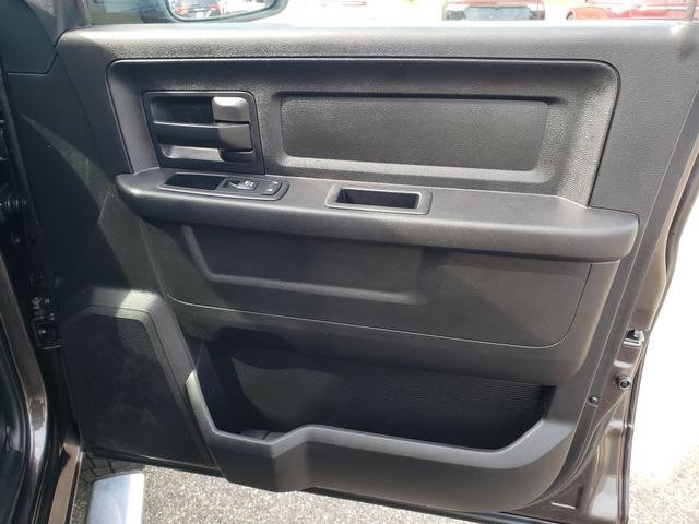 Used 2017 RAM 2500 Tradesman w/ Chrome Appearance Group image 22