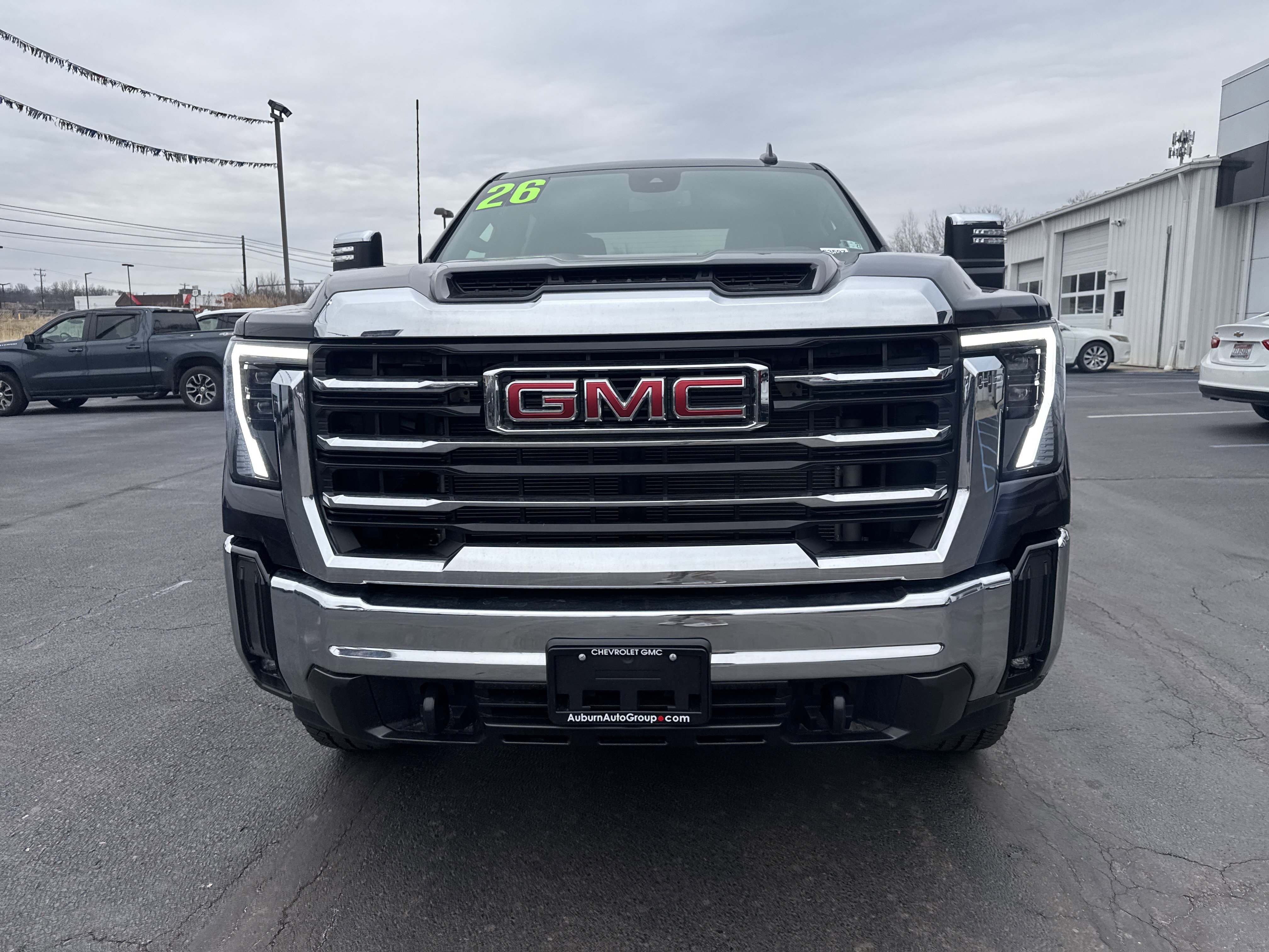 New 2026 GMC Sierra 2500 SLT image 11