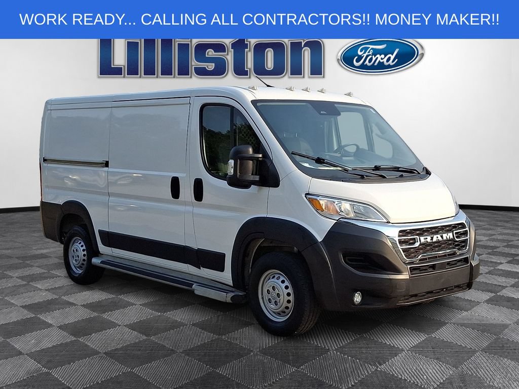 Used 2025 RAM ProMaster 2500 w/ U-Haul Equipment Group FWD image 3