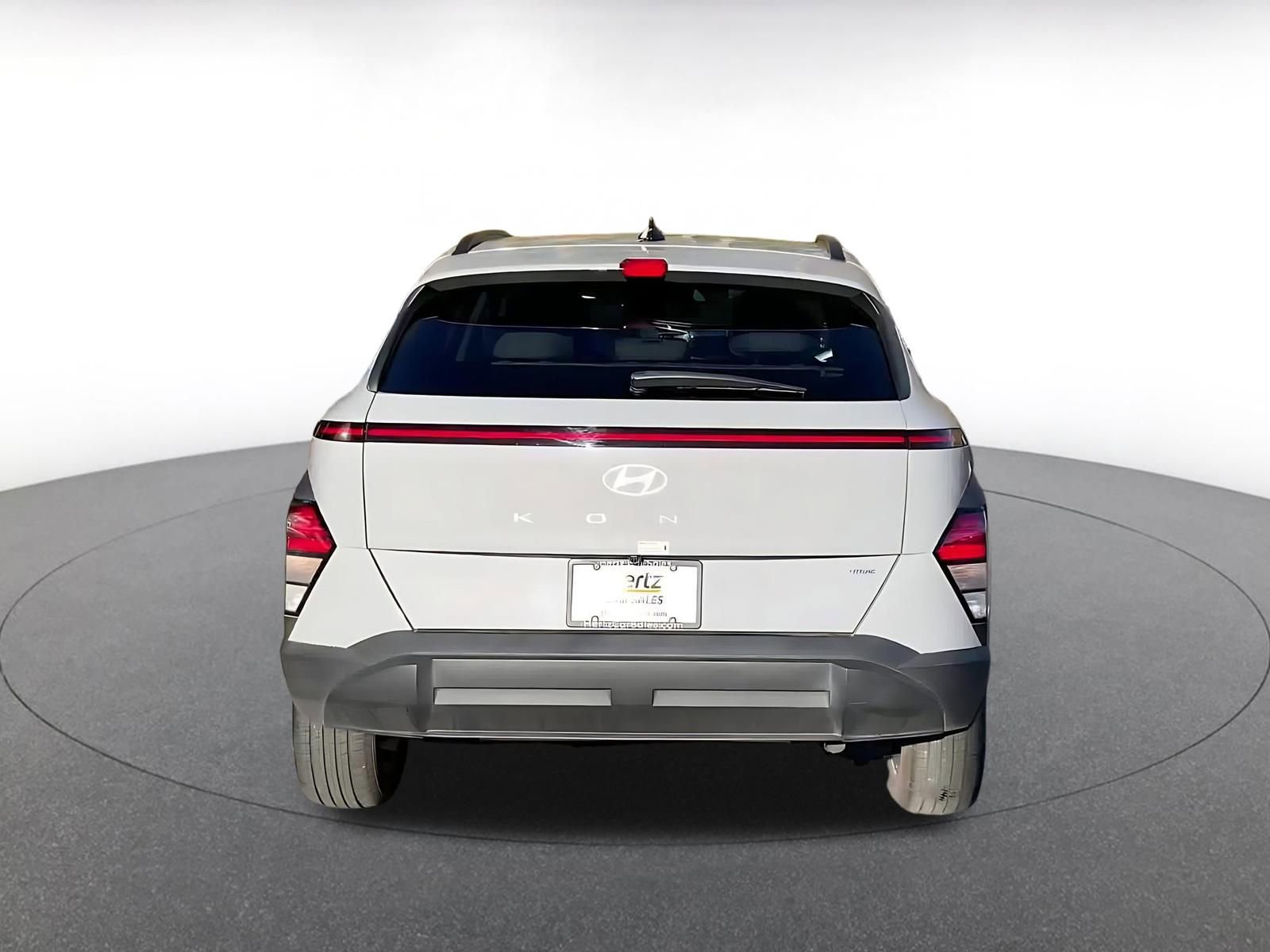 Used 2025 Hyundai Kona SEL image 15