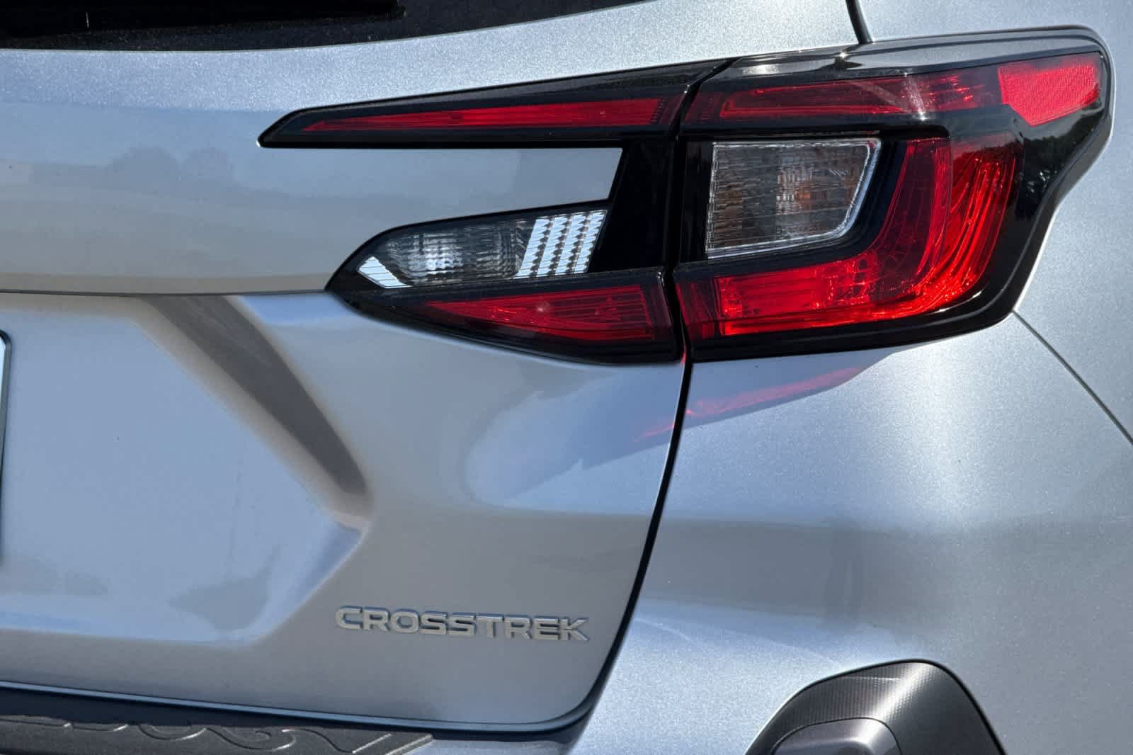 Used 2025 Subaru Crosstrek 2.5i Limited AWD/4WD image 31