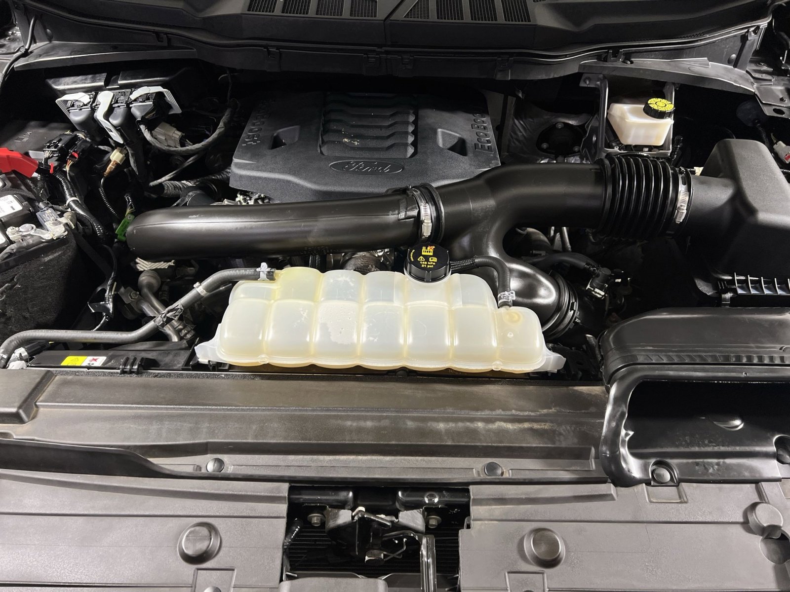 Used 2023 Ford F150 XLT w/ Equipment Group 302A High image 26