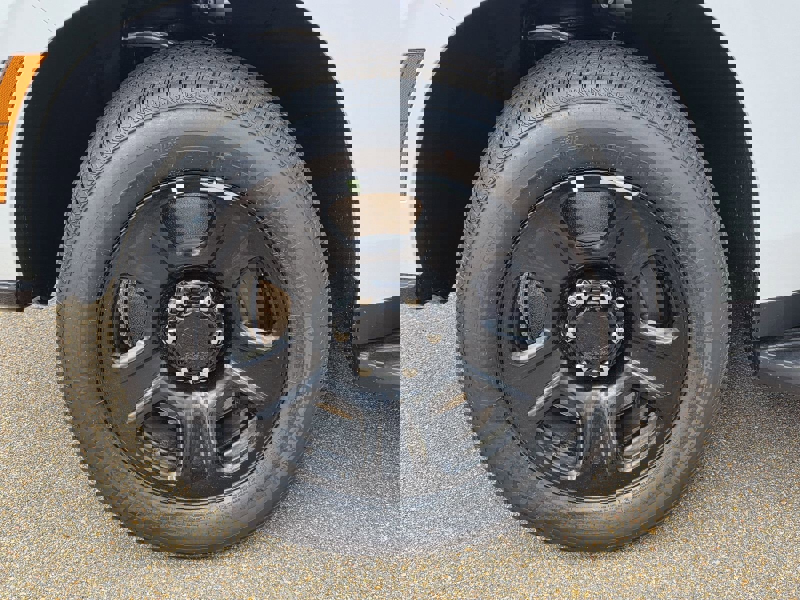 New 2026 Chevrolet Tahoe 2WD image 2