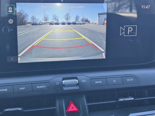 Used 2025 Kia K4 EX image 25