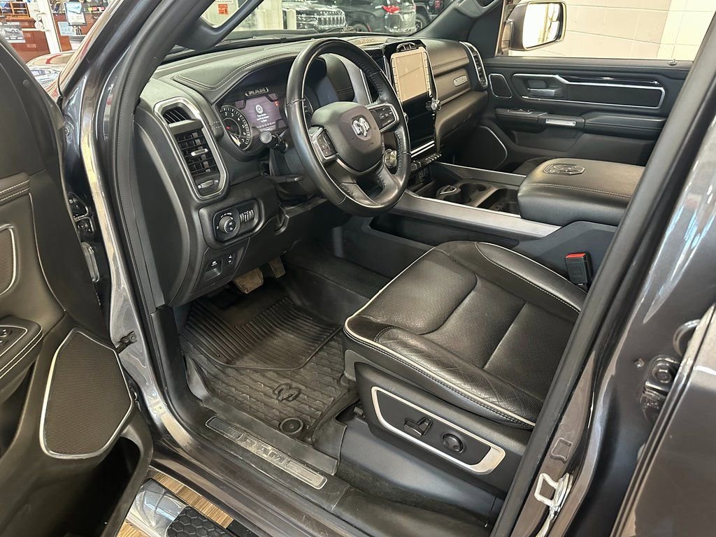 Used 2022 RAM 1500 Laramie AWD/4WD image 10