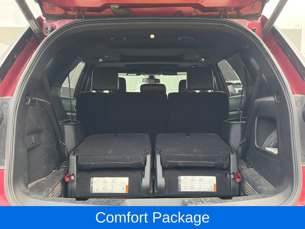 Used 2019 Ford Explorer XLT w/ Equipment Group 202A AWD/4WD image 8