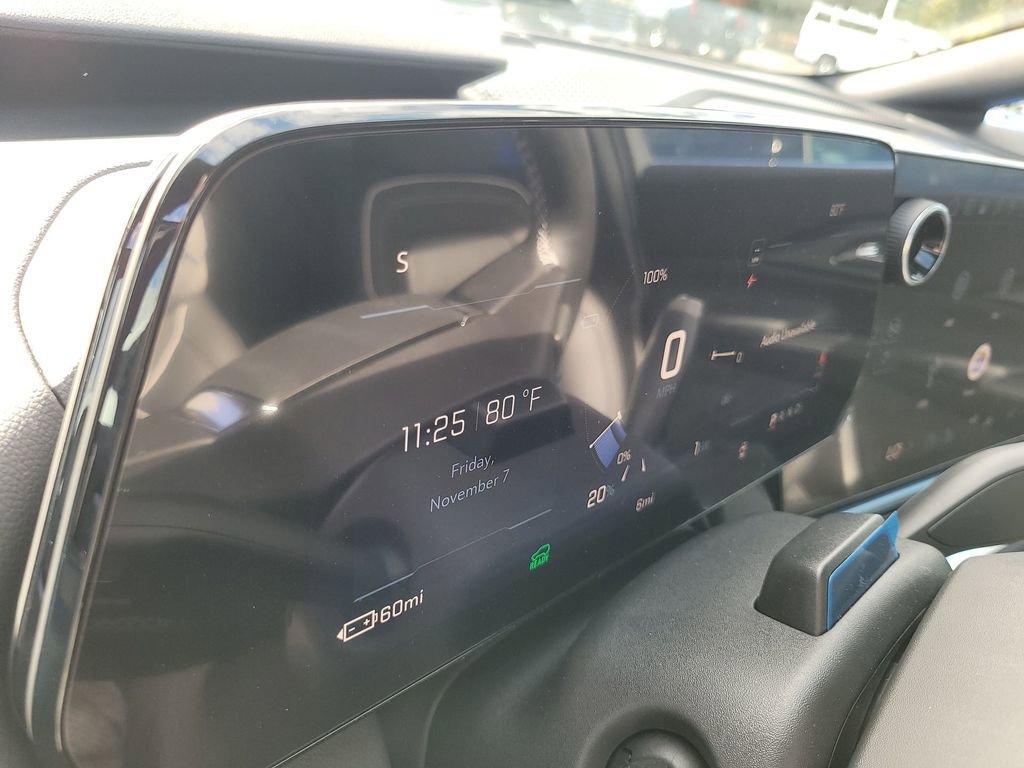 New 2026 Chevrolet Equinox EV LT image 12