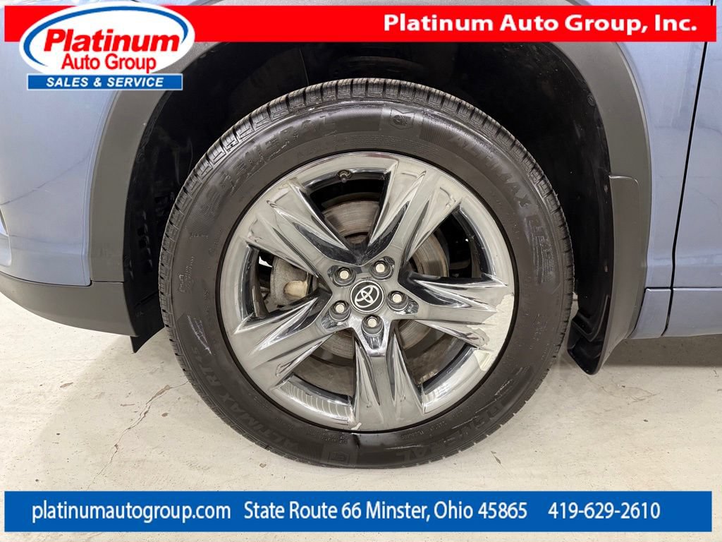 Used 2019 Toyota Highlander Limited Platinum AWD/4WD image 55