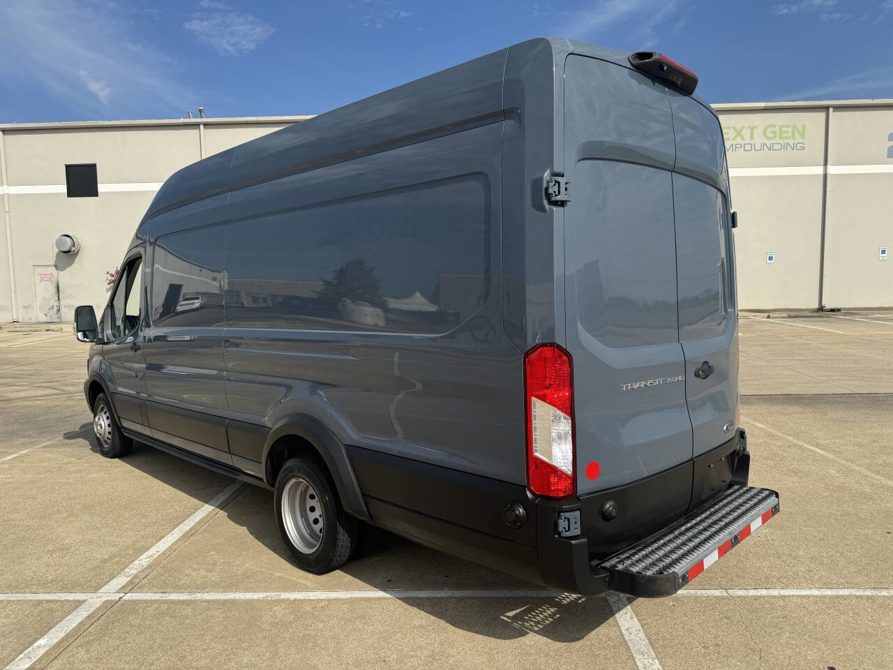 Used 2019 Ford Transit 350 148 High Roof Extended DRW image 7