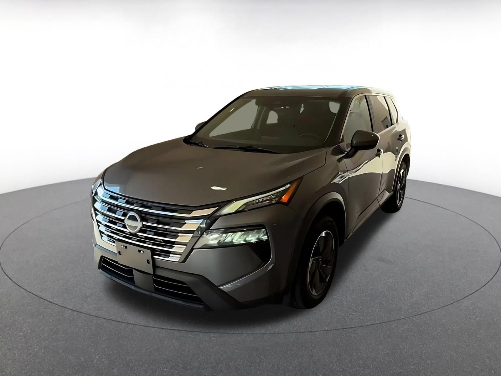 Used 2025 Nissan Rogue SV AWD/4WD image 6