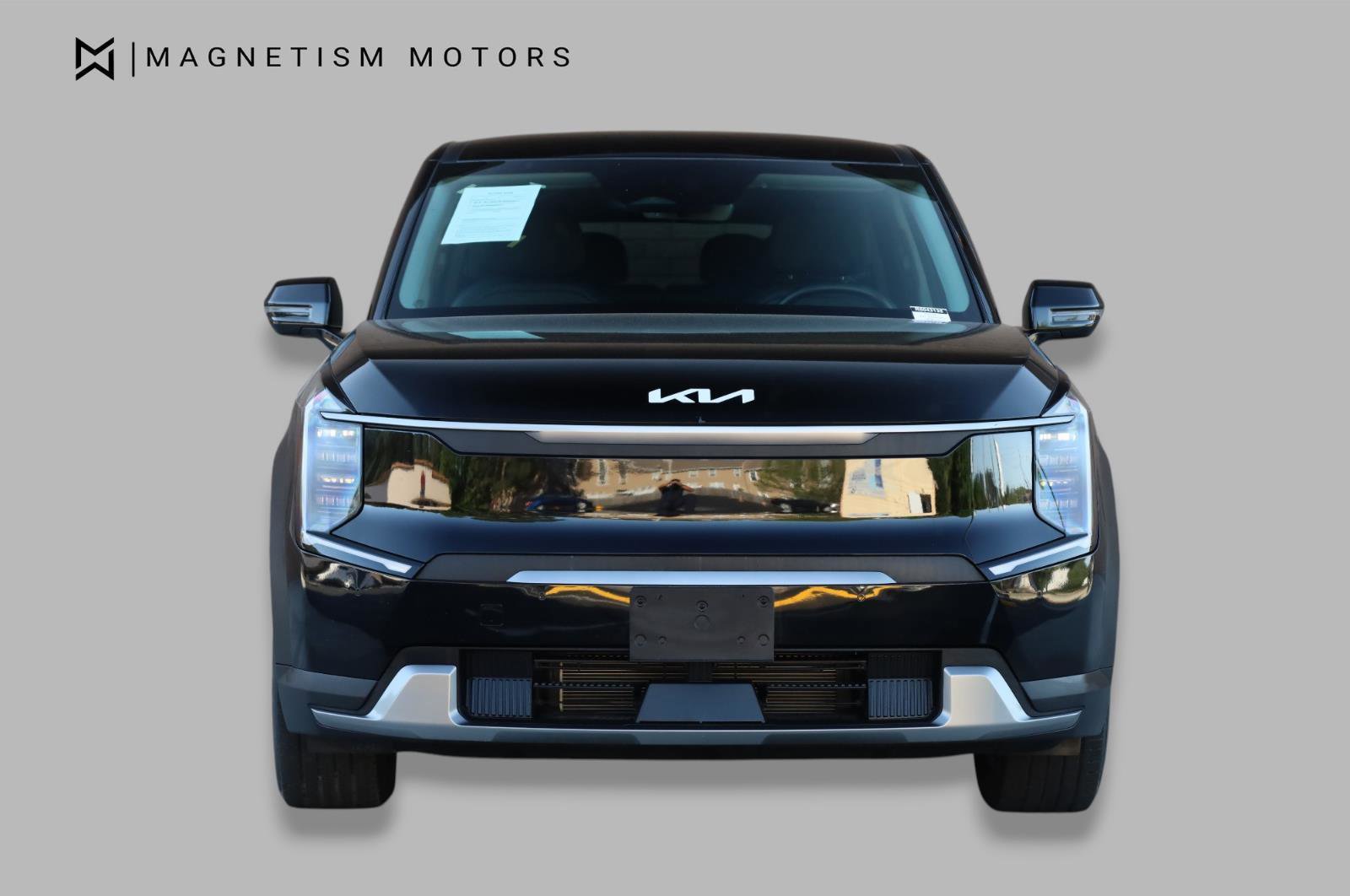 Used 2024 Kia EV9 Light Long Range RWD image 5