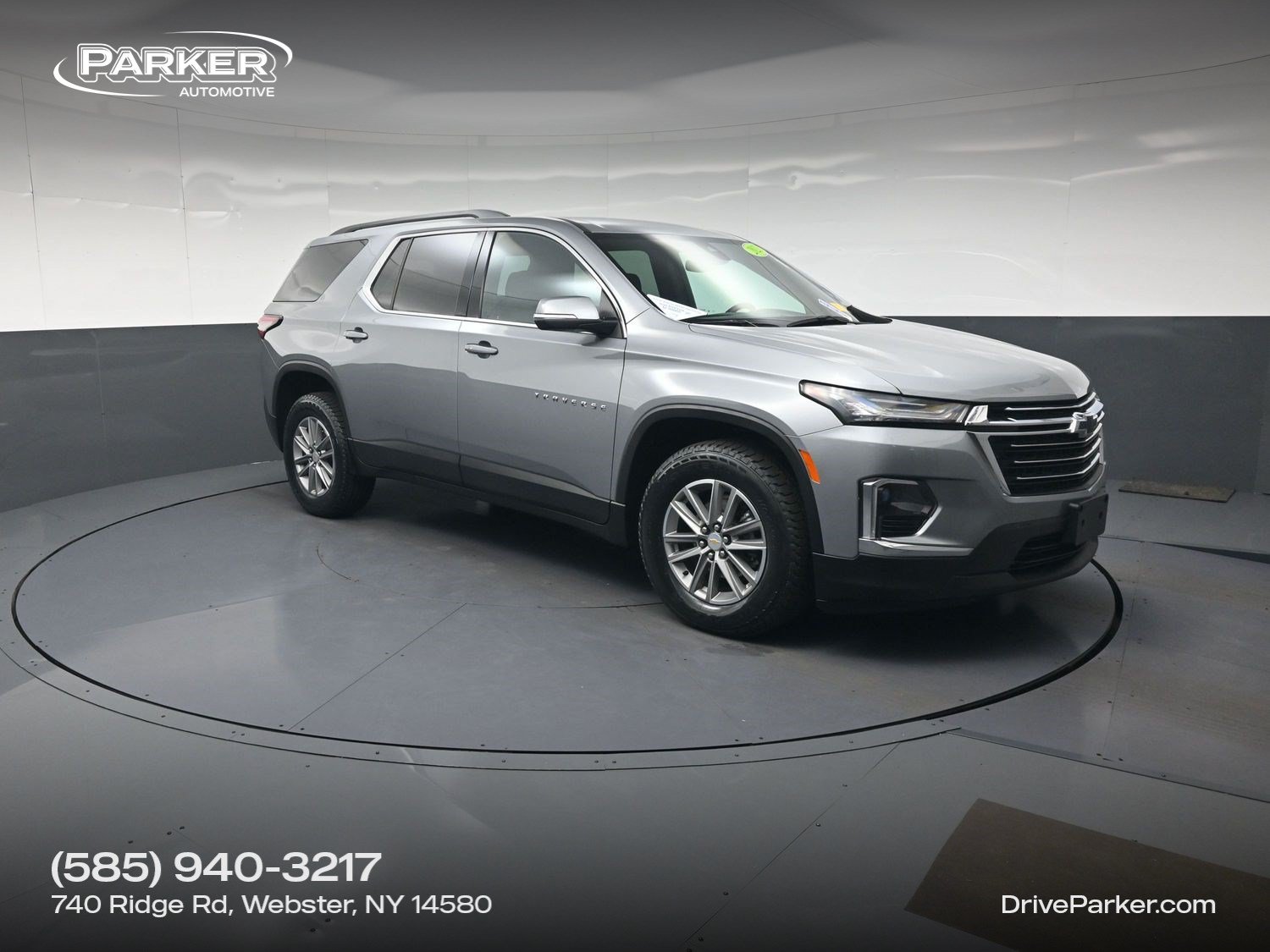 Used 2023 Chevrolet Traverse LT AWD/4WD image 1