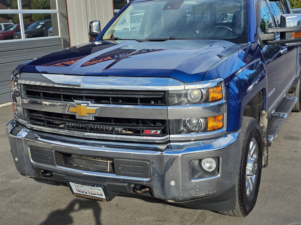 Used 2018 Chevrolet Silverado 3500 LTZ image 10