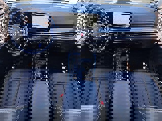 Used 2025 Kia Sorento EX image 11