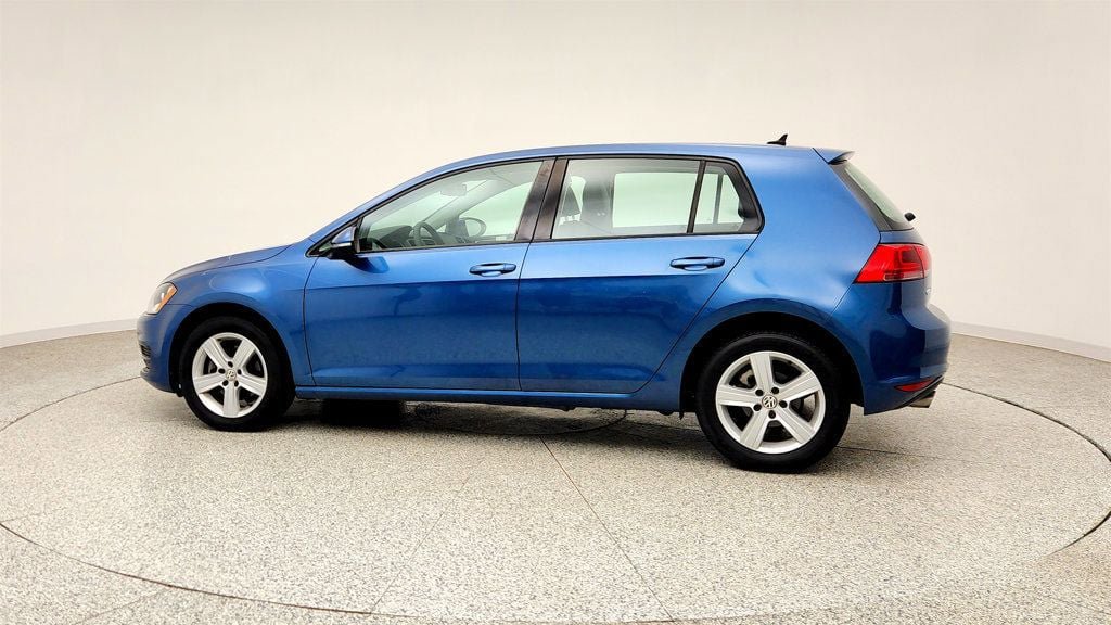 Used 2015 Volkswagen Golf TDI S FWD image 8