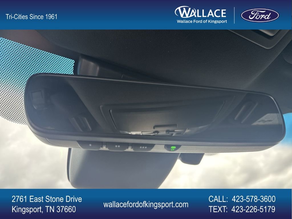 Used 2022 Lexus GX 460 Premium w/ Accessory Package image 37