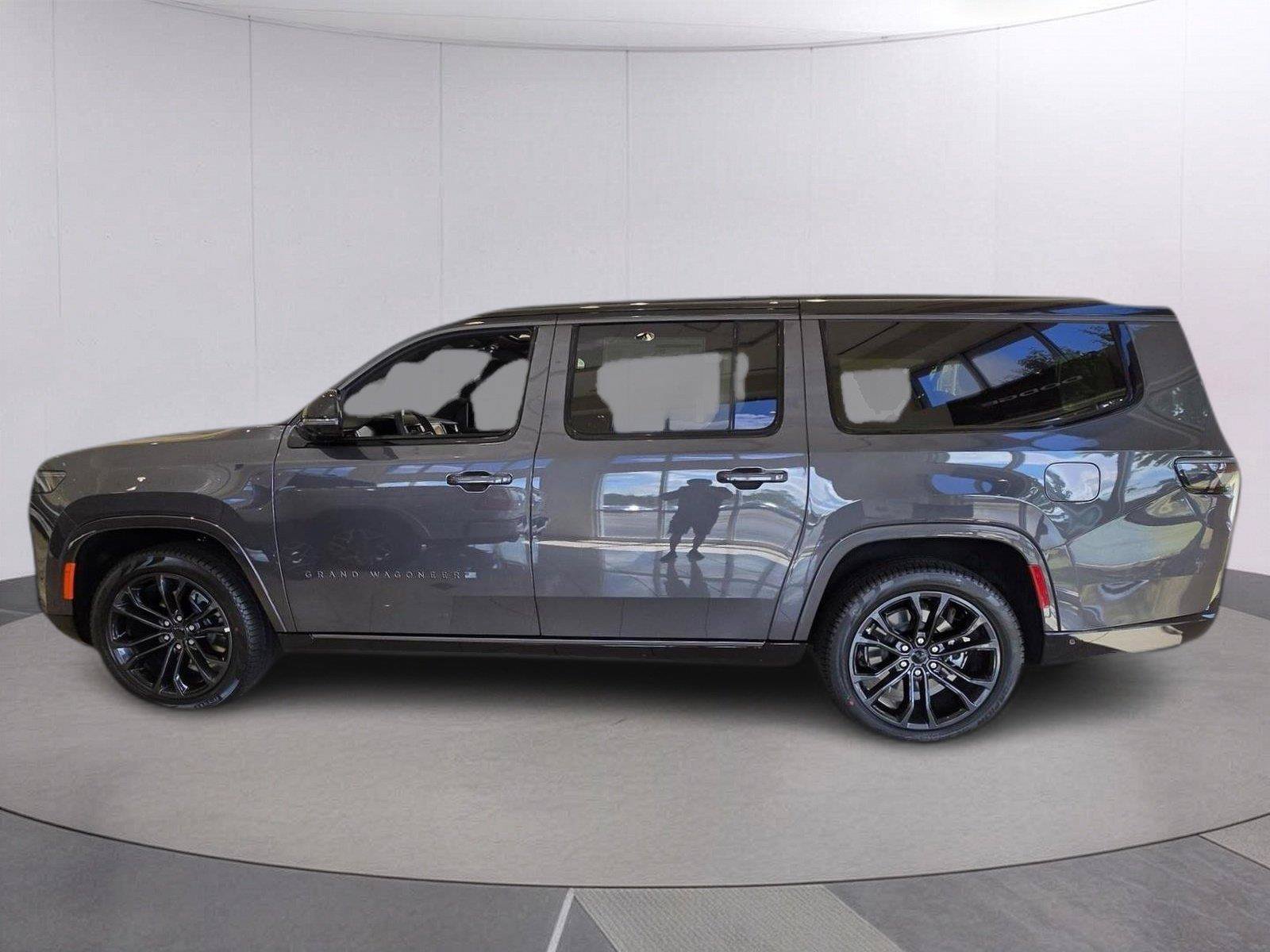 New 2026 Jeep Grand Wagoneer L Summit AWD/4WD image 3