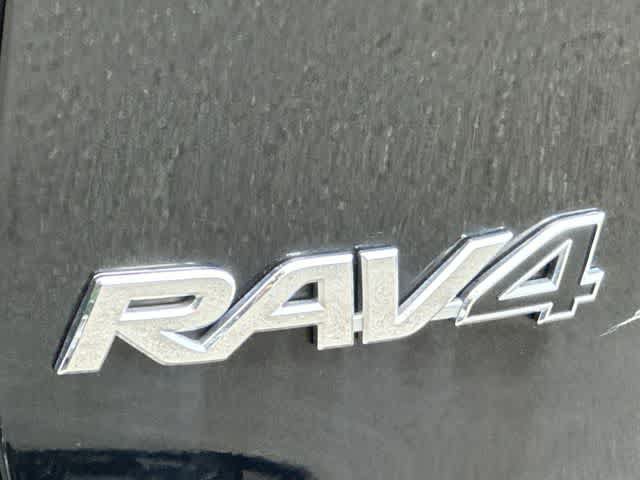 Used 2025 Toyota RAV4 XLE Premium w/ Weather Package AWD/4WD image 26
