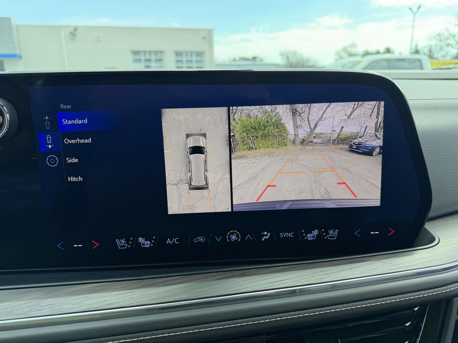 Certified 2025 Chevrolet Tahoe Premier image 24