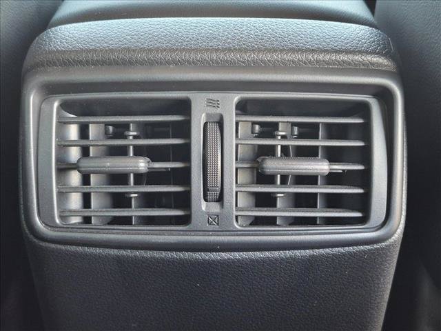 Used 2021 Nissan Rogue Sport SL w/ Premium Package FWD image 17