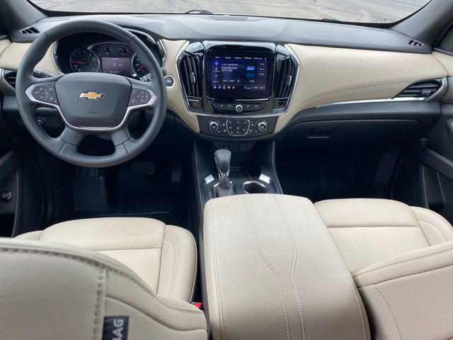 Used 2023 Chevrolet Traverse LT w/ LPO, Floor Liner Package AWD/4WD image 5