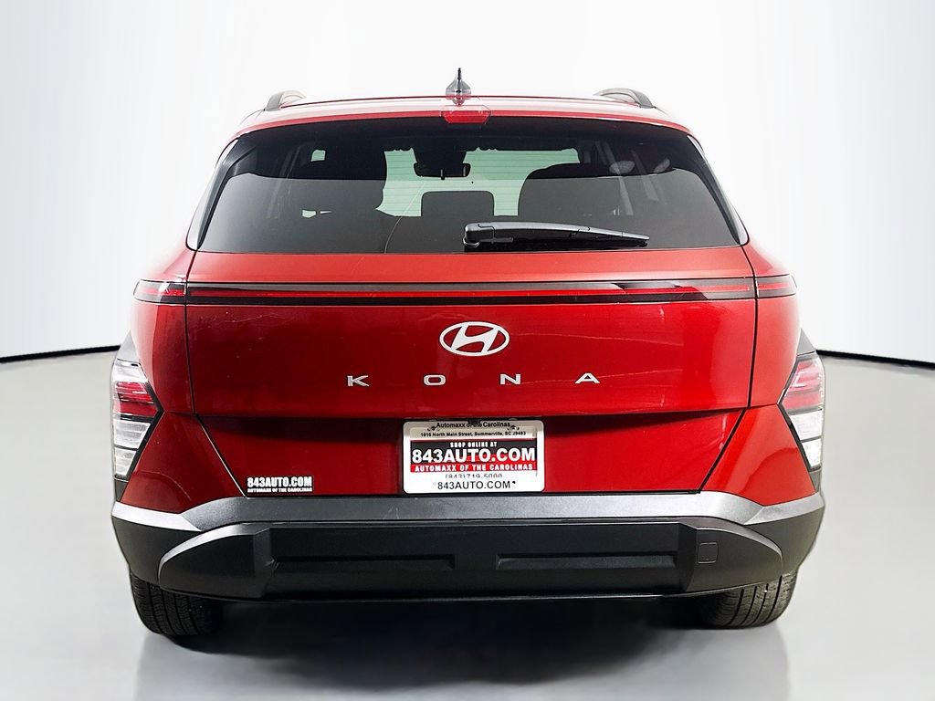 Used 2025 Hyundai Kona SEL FWD image 6