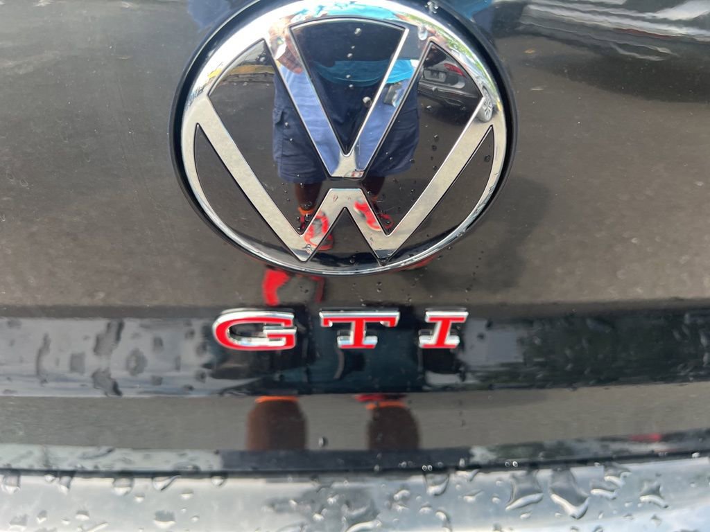 New 2025 Volkswagen GTI SE image 8