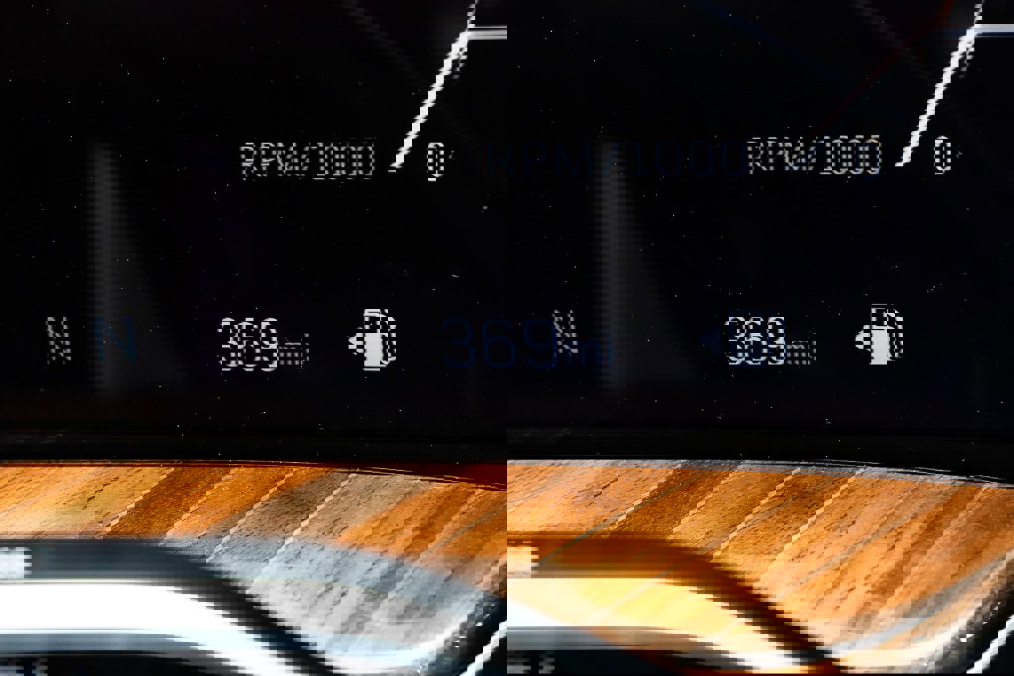 Used 2026 Cadillac Escalade Platinum Sport w/ LPO, ONYX Package image 21