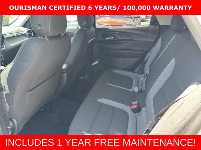 Used 2025 Chevrolet TrailBlazer LT AWD/4WD image 16