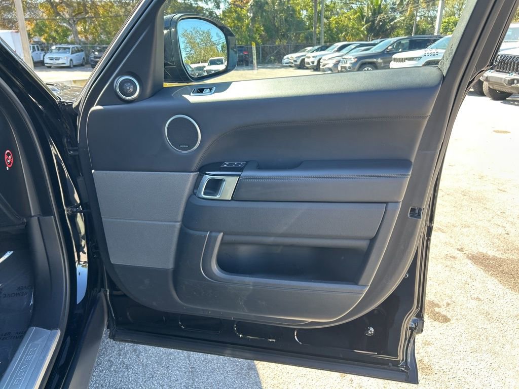 Used 2019 Land Rover Range Rover Sport Supercharged image 26