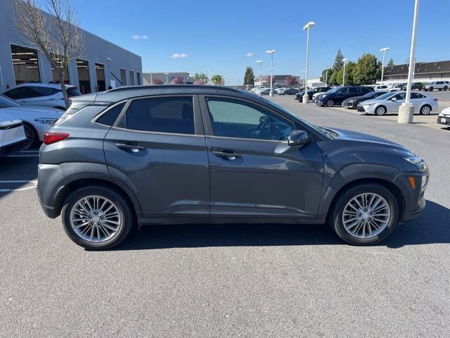 Used 2018 Hyundai Kona SEL w/ SEL Tech Package 02 image 4