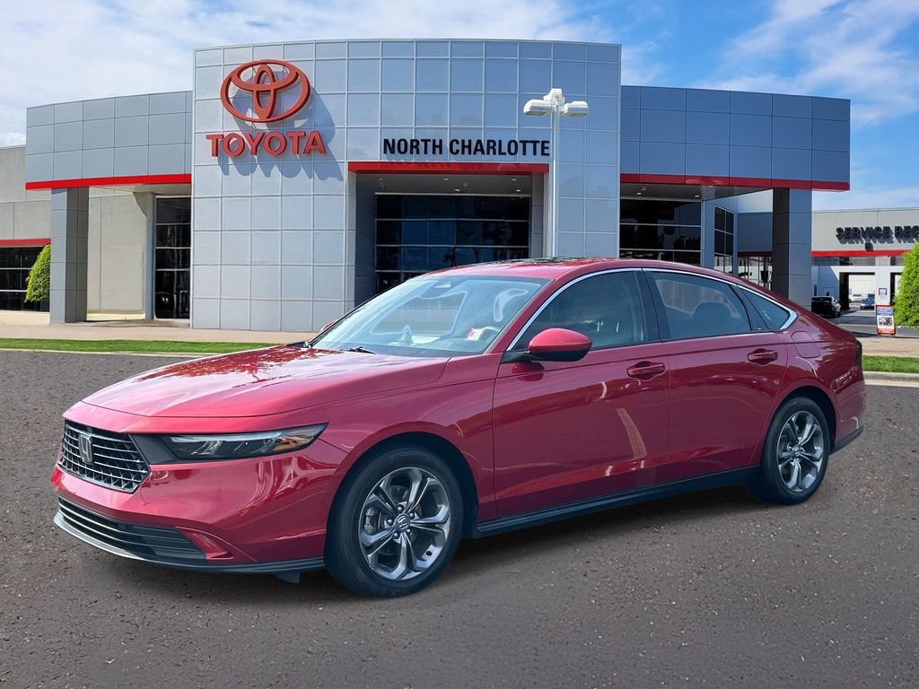 Used 2024 Honda Accord EX image 4