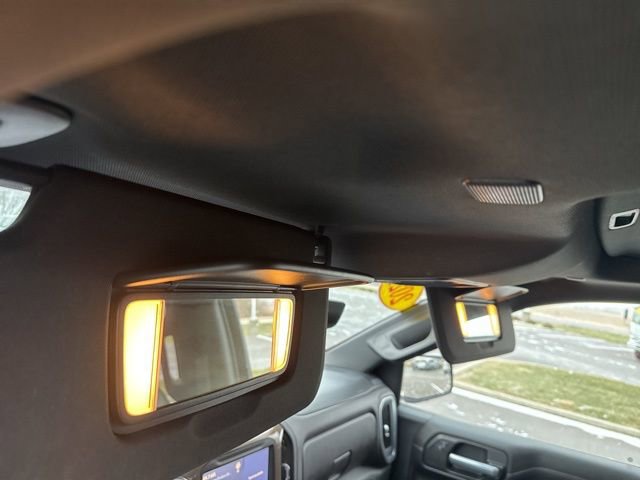 Used 2021 Chevrolet Silverado 1500 High Country w/ Technology Package image 39