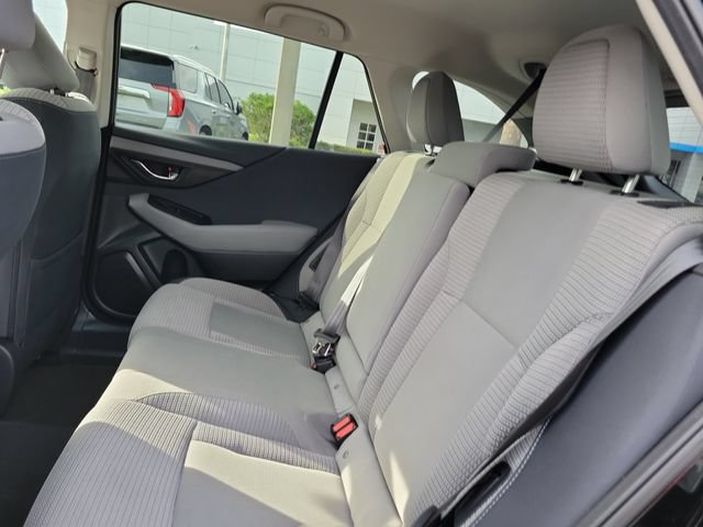 Used 2023 Subaru Outback Premium AWD/4WD image 16