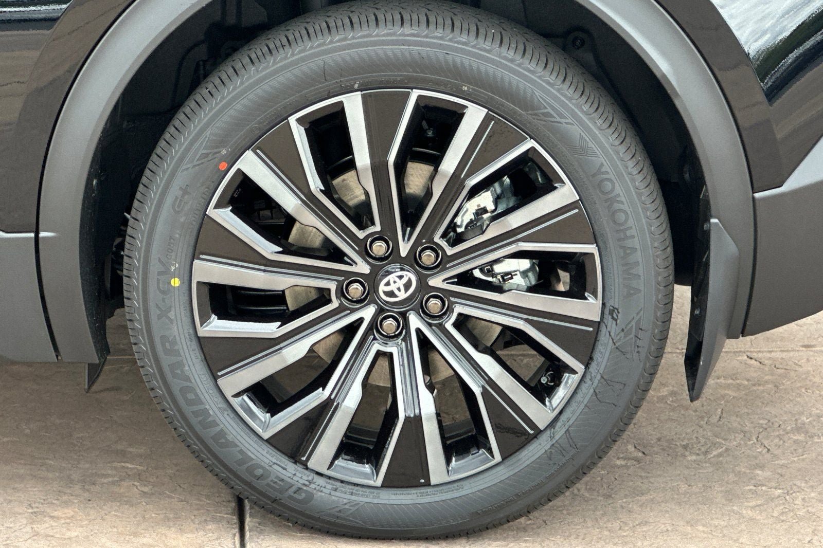 New 2026 Toyota C-HR AWD/4WD image 34