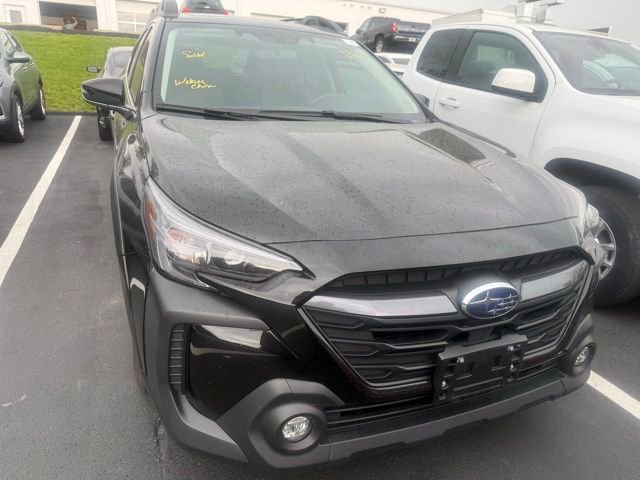 Used 2024 Subaru Outback Premium AWD/4WD image 12