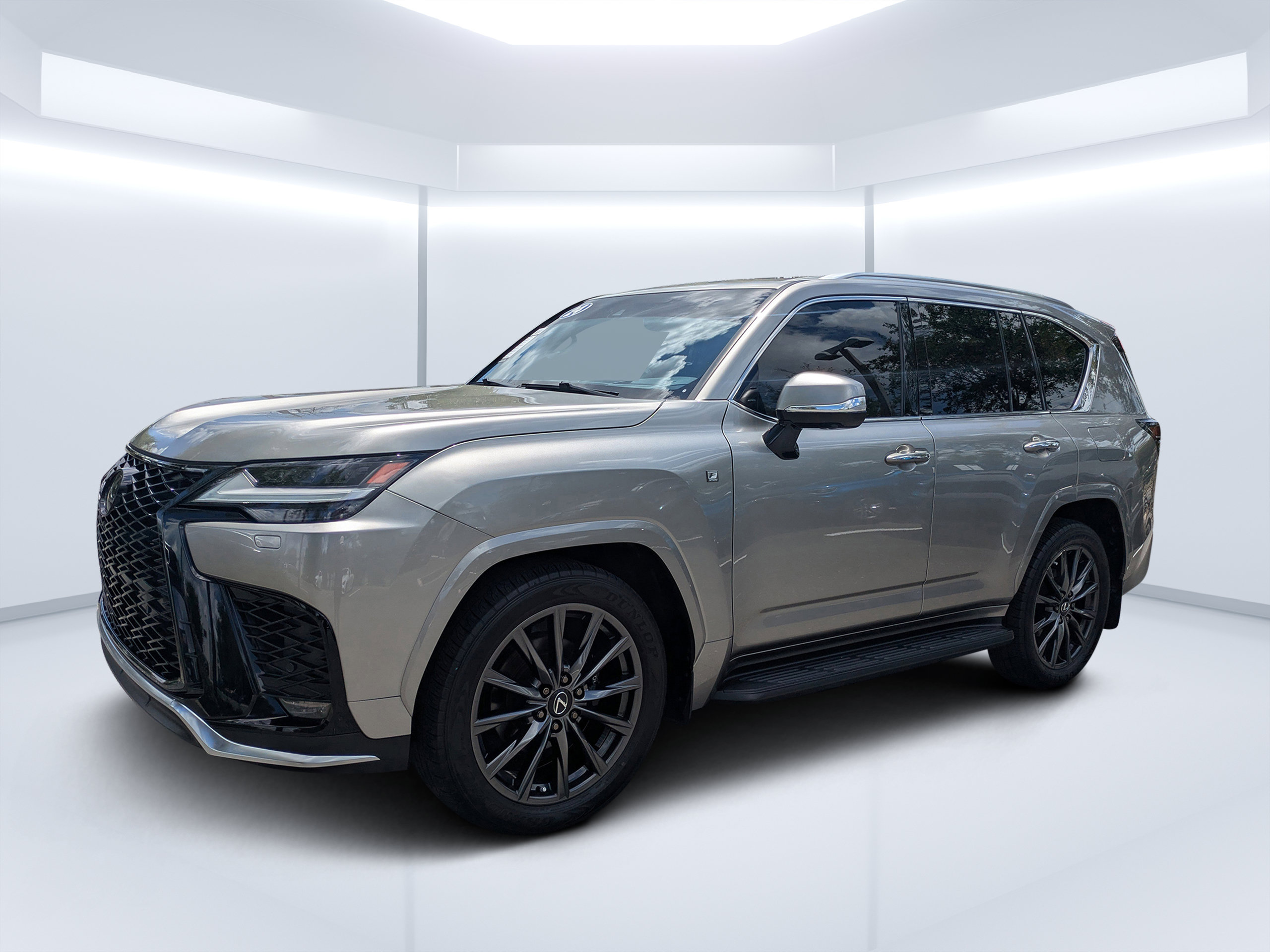 Used 2024 Lexus LX 600 F Sport AWD/4WD image 7