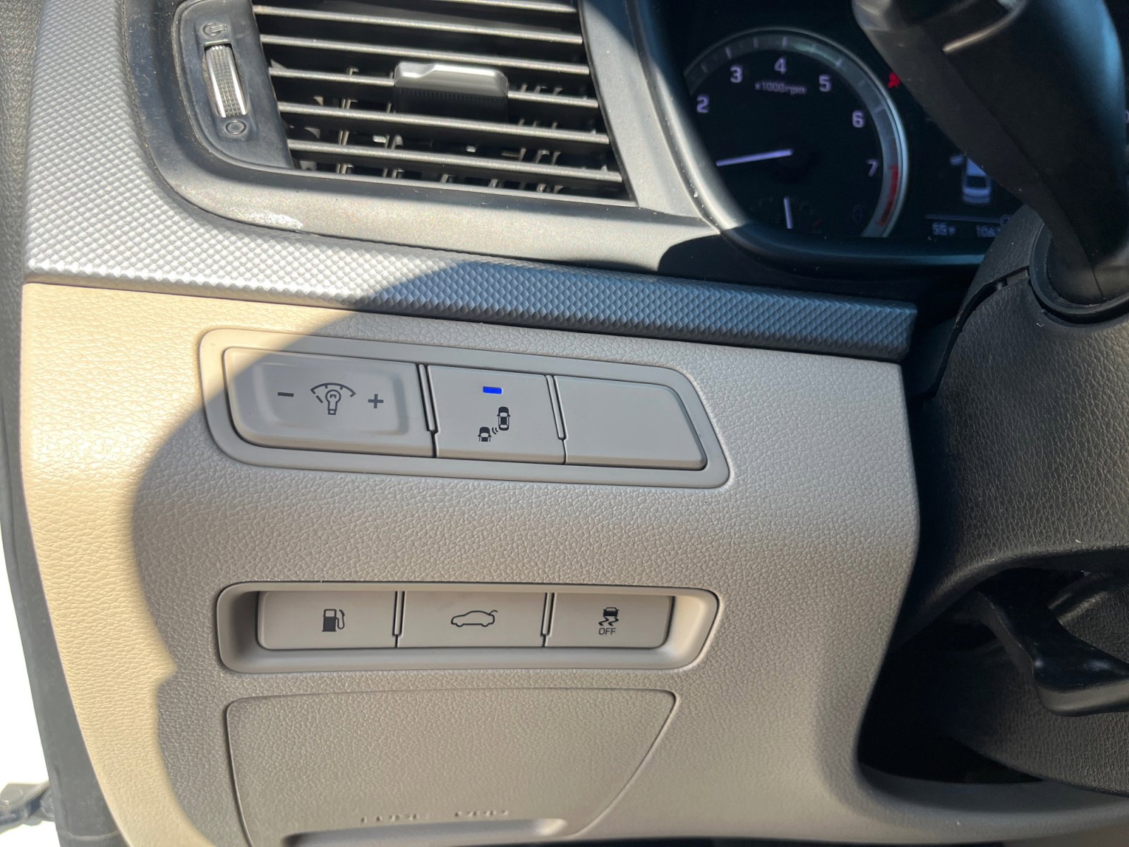 Used 2018 Hyundai Sonata SE image 33