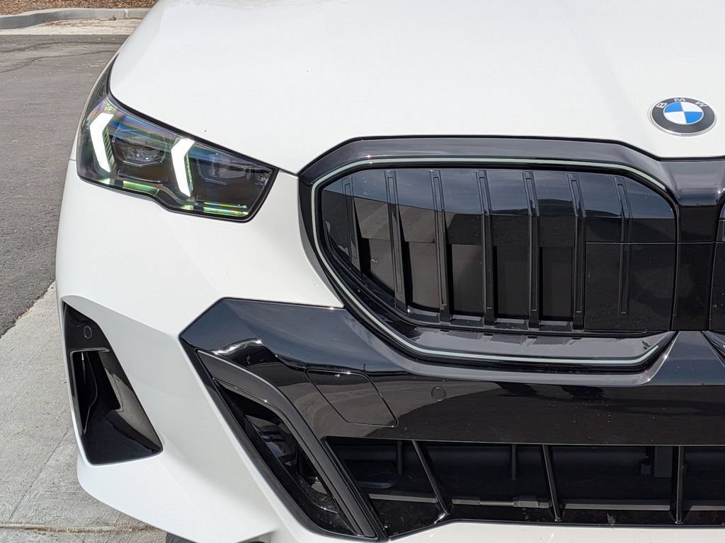 Certified 2026 BMW 530i w/ M Sport Package RWD image 18