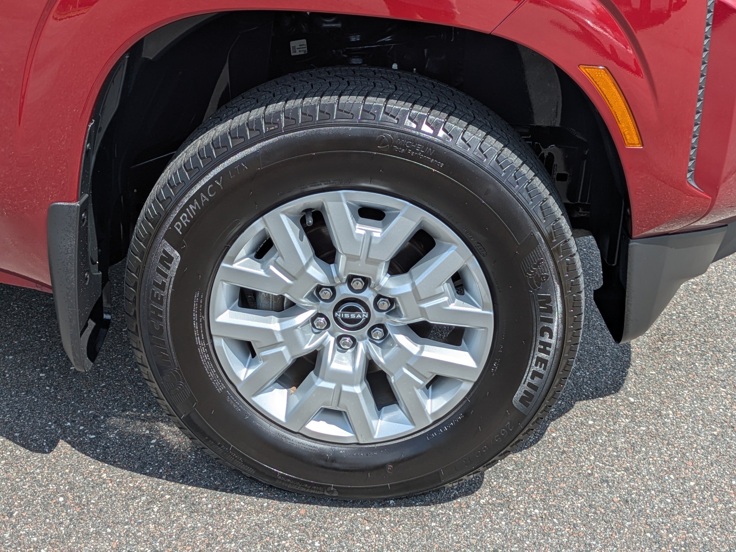 Certified 2024 Nissan Frontier SV w/ SV Convenience Package AWD/4WD image 11