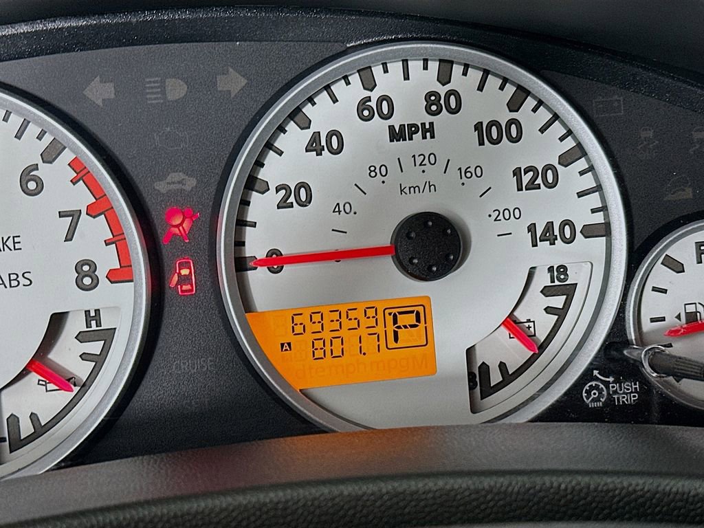 Used 2012 Nissan Frontier SV w/ Sport Appearance Pkg AWD/4WD image 17