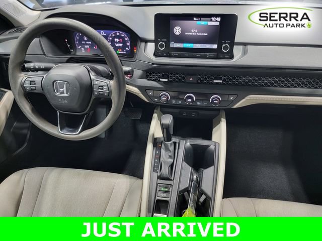 Certified 2023 Honda Accord EX image 29