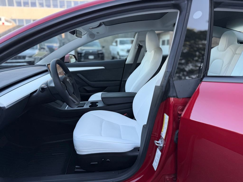 Used 2023 Tesla Model 3 Standard Range RWD image 13