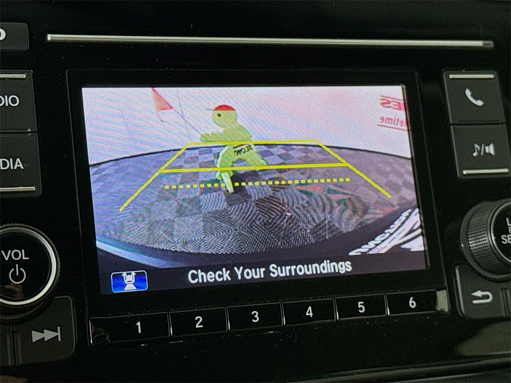 Used 2019 Honda CR-V LX image 5