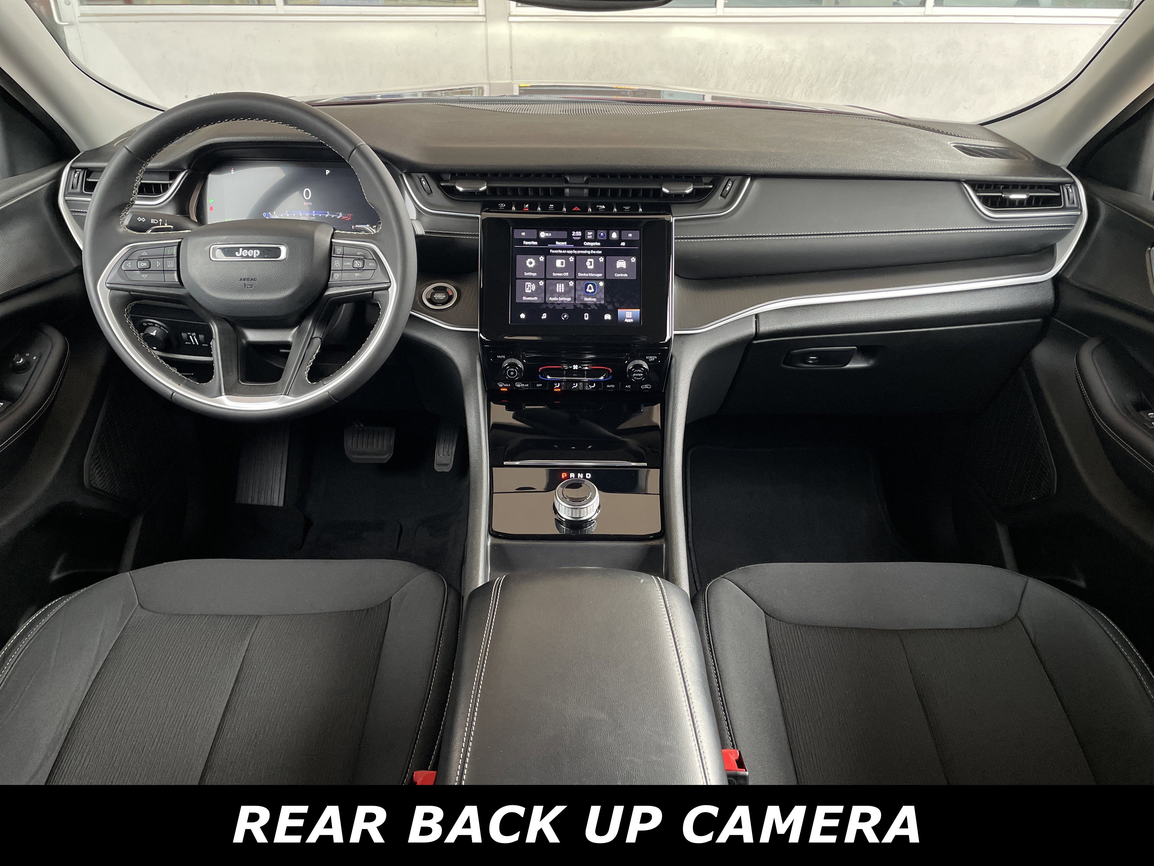 Used 2023 Jeep Grand Cherokee Laredo w/ MOPAR Finishing Package image 4